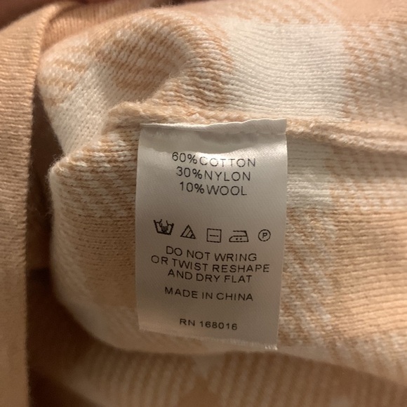 Mason’s Daughter Gingham Knit top knit in Blush cream size S classic plaid - Picture 5 of 9